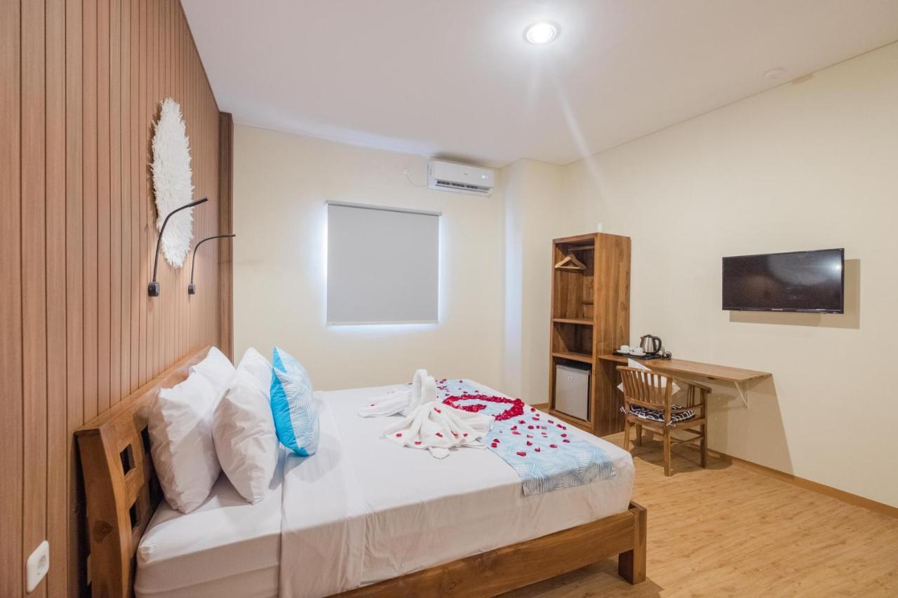 Caroline Guest House Canggu Екстериор снимка