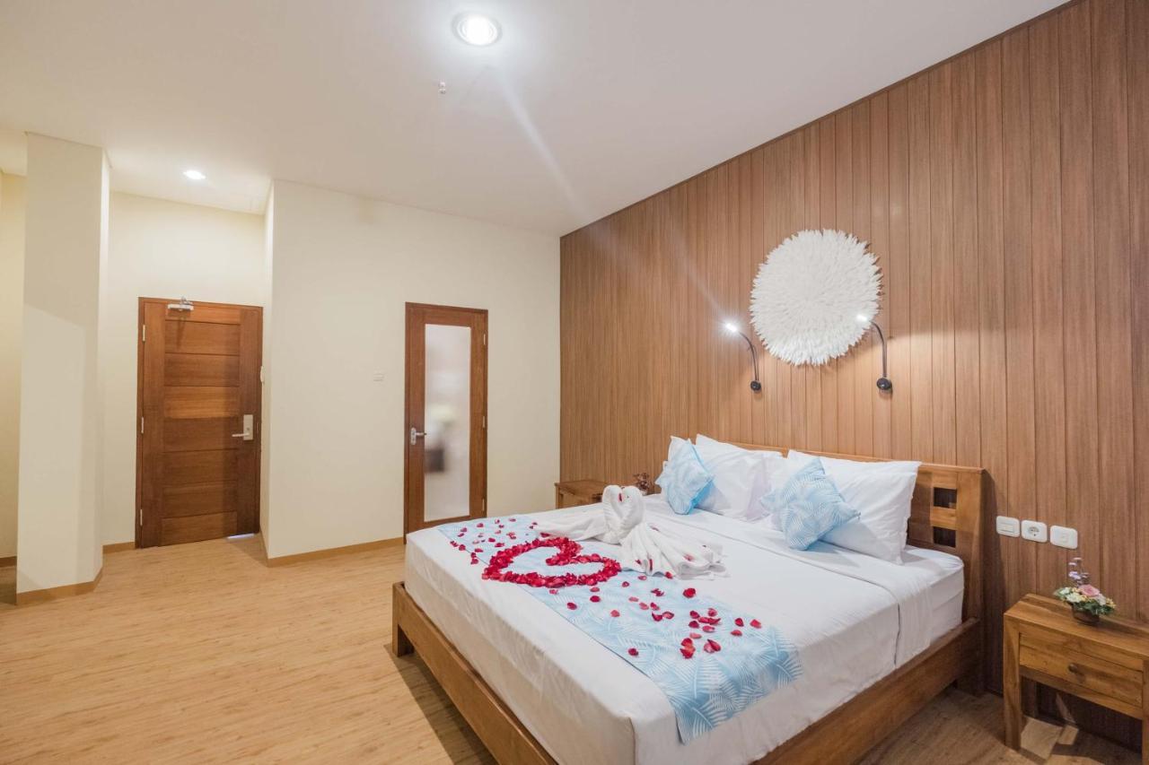 Caroline Guest House Canggu Екстериор снимка
