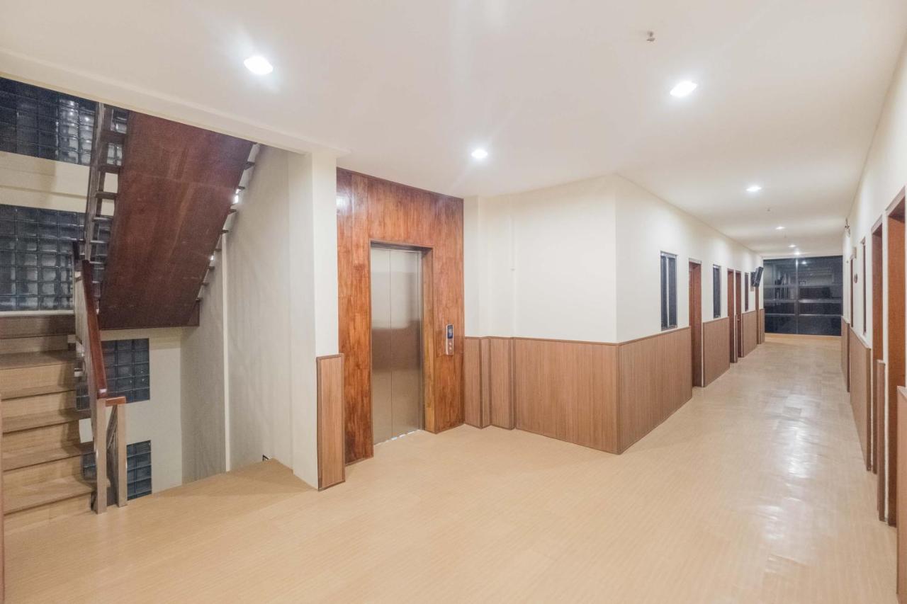 Caroline Guest House Canggu Екстериор снимка