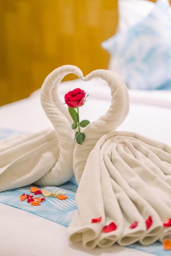 Caroline Guest House Canggu Екстериор снимка
