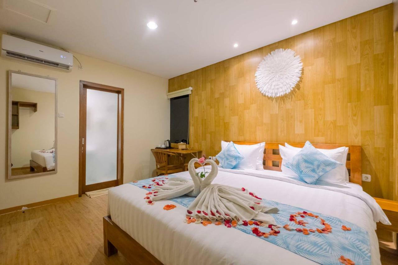 Caroline Guest House Canggu Екстериор снимка
