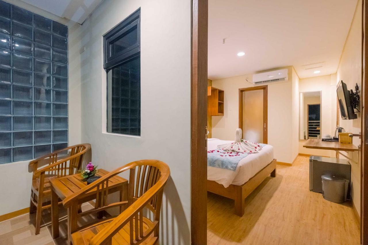 Caroline Guest House Canggu Екстериор снимка
