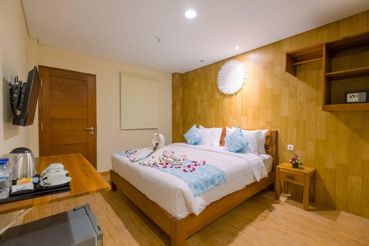 Caroline Guest House Canggu Екстериор снимка